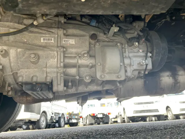 三菱 キャンター TPG-FBA20(2WD)の写真35