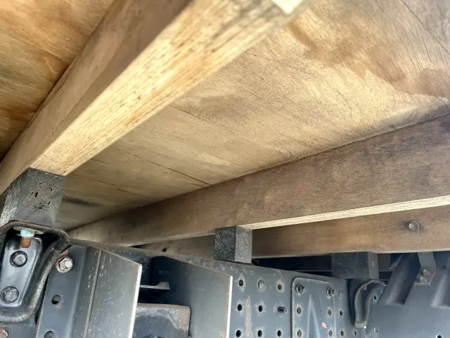 三菱 キャンター TPG-FBA20(2WD)の写真37