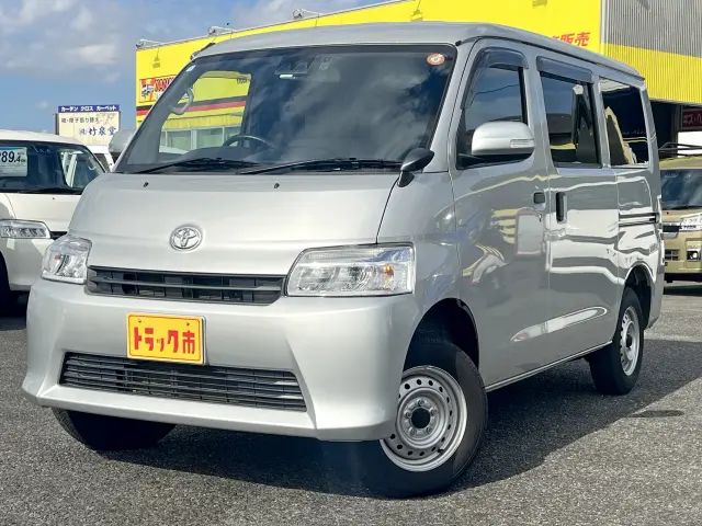 トヨタ タウンエースバン 5BF-S403M(2WD)の写真1