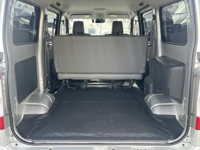 トヨタ タウンエースバン 5BF-S403M(2WD)の写真9