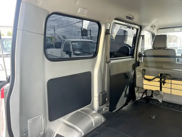 トヨタ タウンエースバン 5BF-S403M(2WD)の写真12