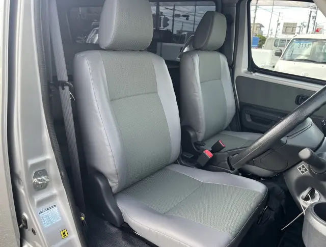 トヨタ タウンエースバン 5BF-S403M(2WD)の写真18