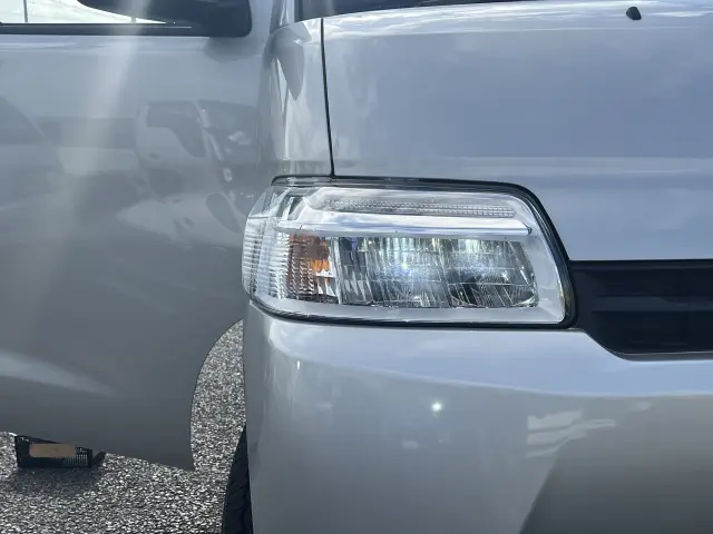 トヨタ タウンエースバン 5BF-S403M(2WD)の写真31