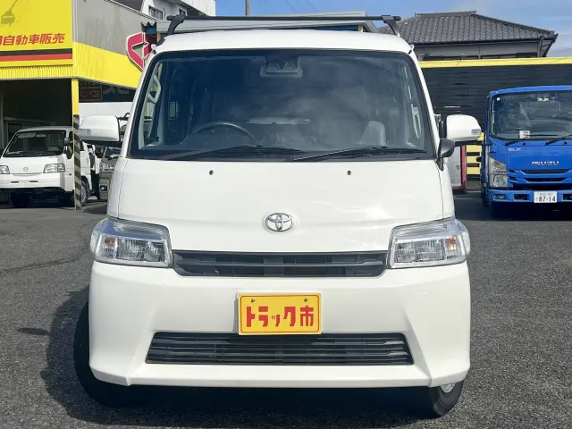 トヨタ タウンエースバン 5BF-S413M(4WD)の写真2