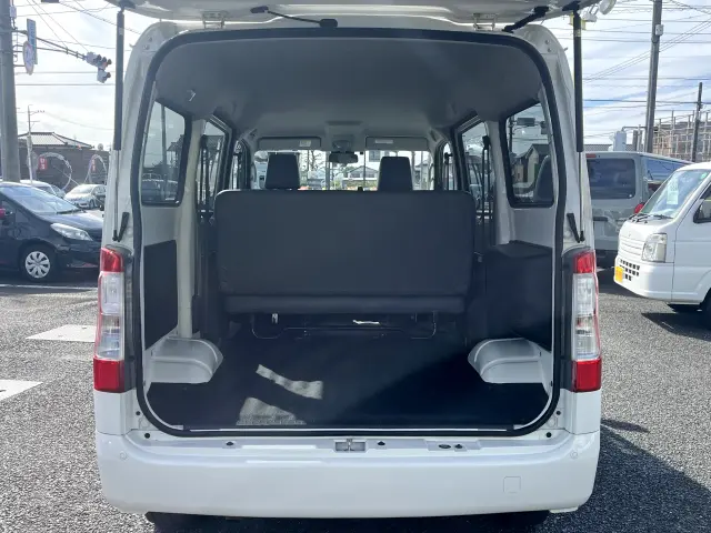 トヨタ タウンエースバン 5BF-S413M(4WD)の写真8