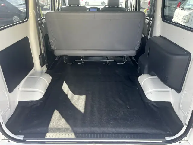 トヨタ タウンエースバン 5BF-S413M(4WD)の写真10