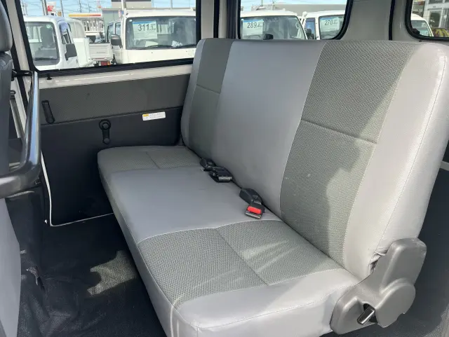 トヨタ タウンエースバン 5BF-S413M(4WD)の写真28