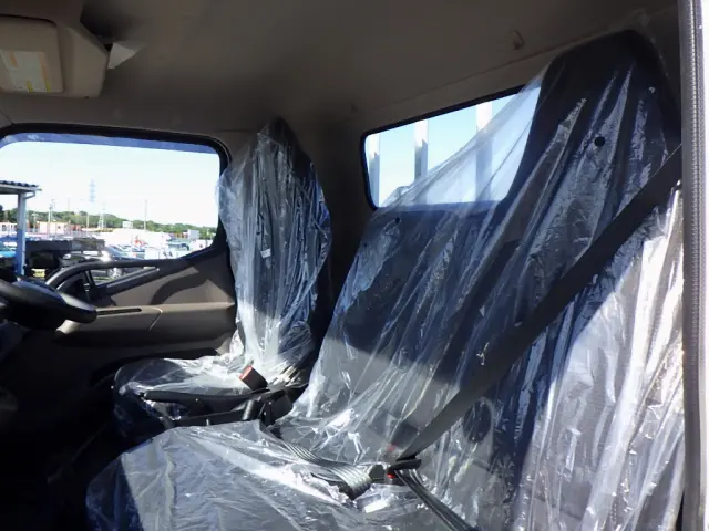 三菱 キャンター 2RG-FEB50(2WD)の写真11