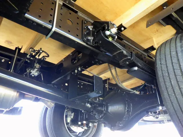 三菱 キャンター 2RG-FEB50(2WD)の写真25