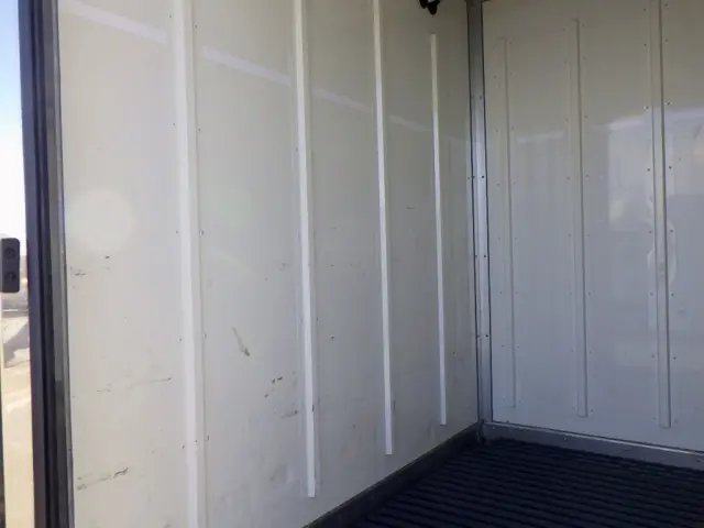 トヨタ ダイナ TKG-XZU675(4WD)の写真16