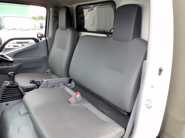 トヨタ ダイナ 2PG-XZU655(2WD)の写真12