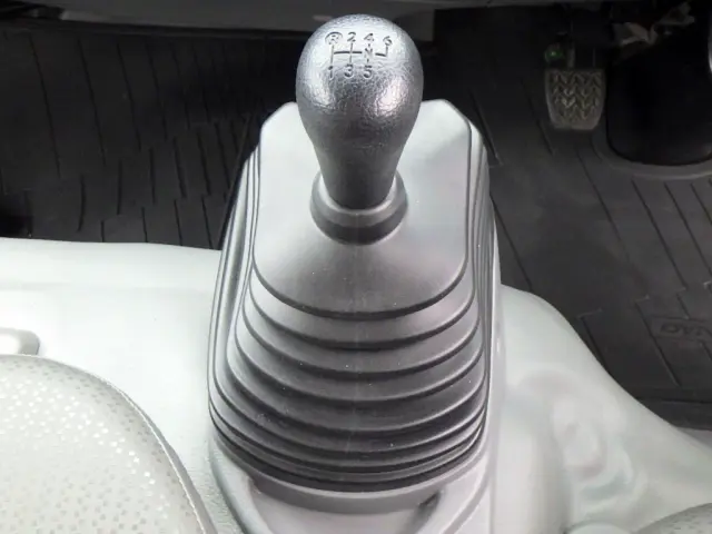 トヨタ ダイナ 2PG-XZU655(2WD)の写真14