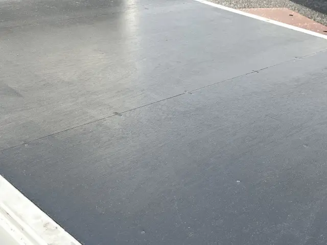 いすゞ エルフ 2RG-NJR88A(2WD)の写真10