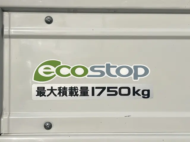 いすゞ エルフ 2RG-NJR88A(2WD)の写真12