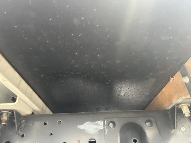 いすゞ エルフ 2RG-NJR88A(2WD)の写真35