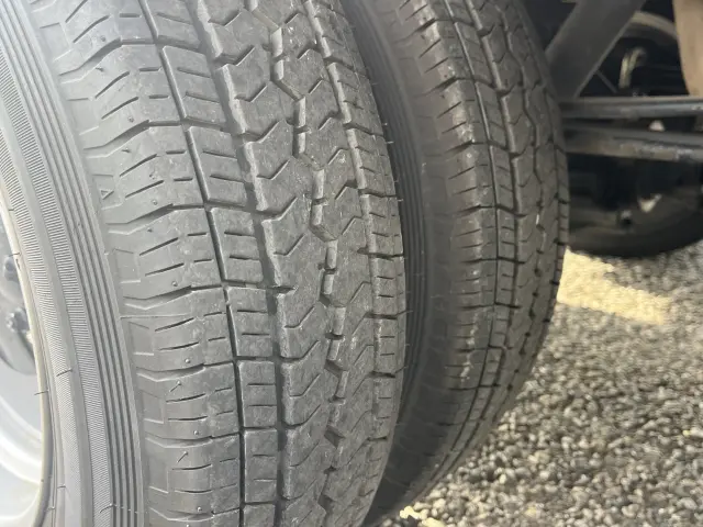 いすゞ エルフ 2RG-NJR88A(2WD)の写真42