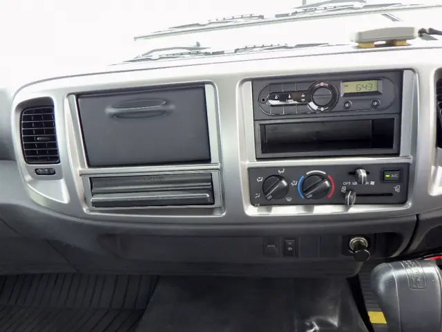 日野 レンジャー SDG-FC9JKAP(2WD)の写真48