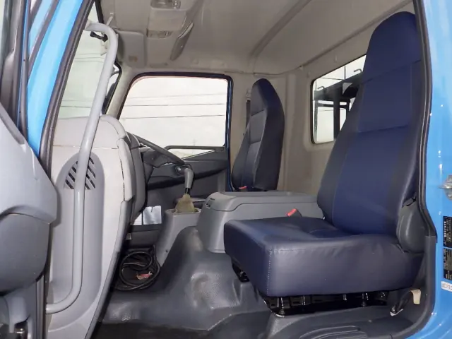 三菱 ファイター PDG-FK72FZ(2WD)の写真15