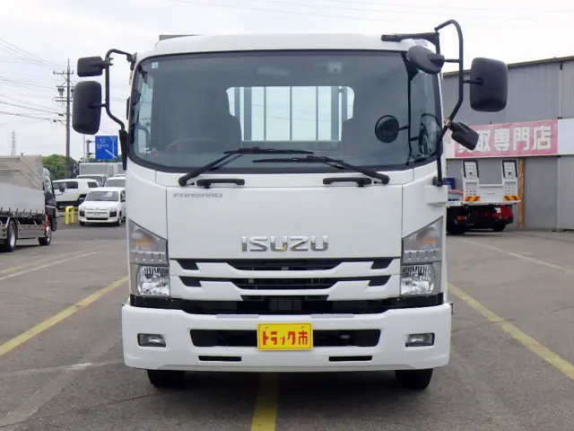 いすゞ フォワード 2RG-FRR90S2(2WD)の写真3