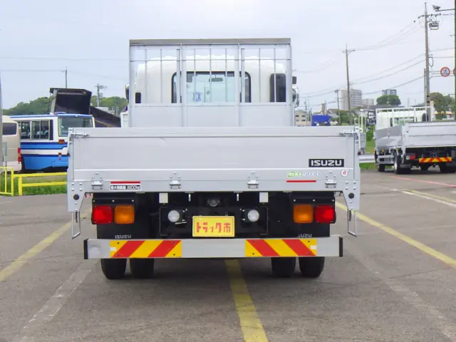 いすゞ フォワード 2RG-FRR90S2(2WD)の写真6