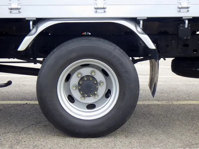 いすゞ フォワード 2RG-FRR90S2(2WD)の写真19