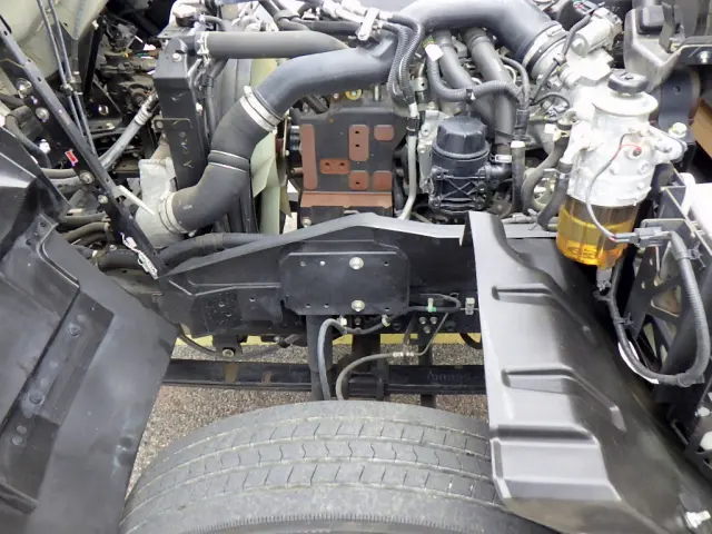 いすゞ フォワード 2RG-FRR90S2(2WD)の写真24