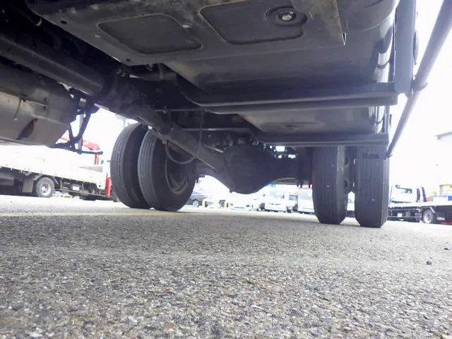 いすゞ フォワード 2RG-FRR90S2(2WD)の写真33