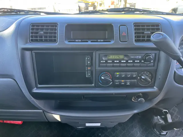 マツダ ボンゴトラック DBF-SLP2T(2WD)の写真18