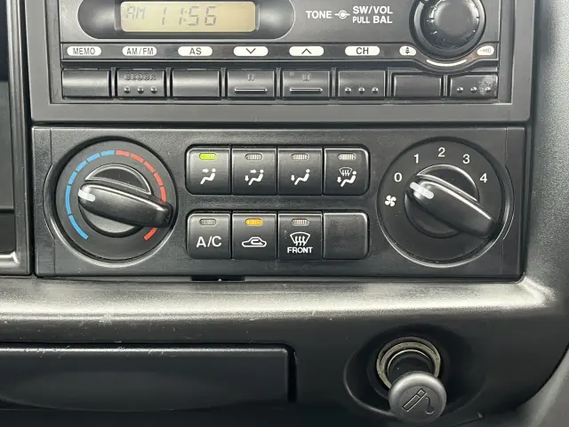 マツダ ボンゴトラック DBF-SLP2T(2WD)の写真21