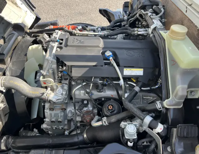 三菱 キャンター 2RG-FBAV(2WD)の写真32