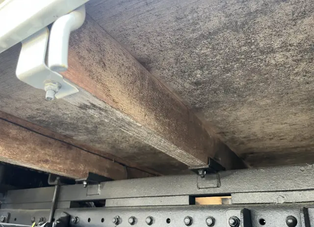 三菱 キャンター 2RG-FBAV(2WD)の写真34