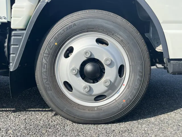 三菱 キャンター 2RG-FBAV(2WD)の写真38