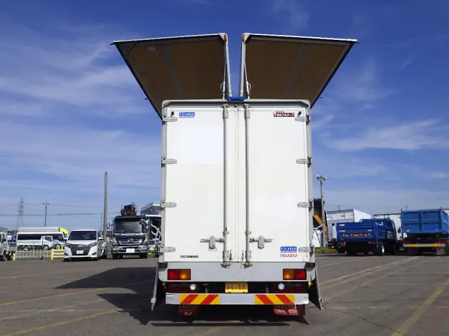 いすゞ フォワード 2RG-FRR90T2(2WD)の写真6