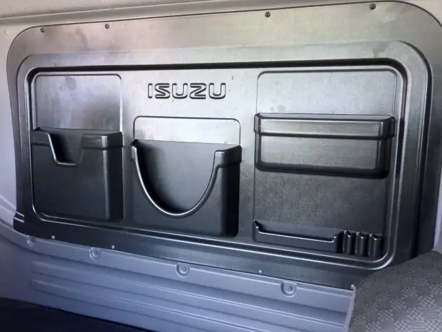 いすゞ フォワード 2RG-FRR90T2(2WD)の写真24