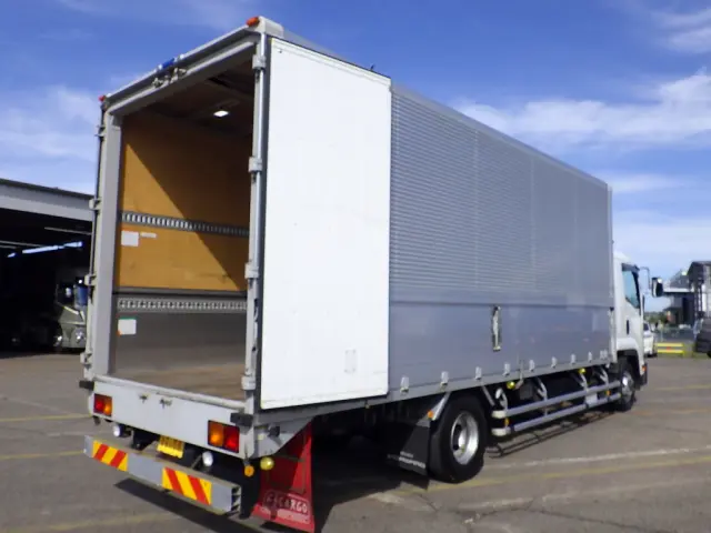 いすゞ フォワード 2RG-FRR90T2(2WD)の写真41