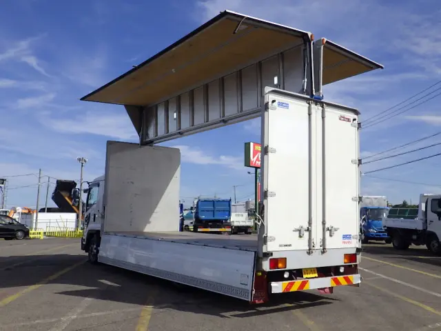 いすゞ フォワード 2RG-FRR90T2(2WD)の写真42