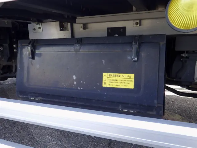 いすゞ フォワード 2RG-FRR90T2(2WD)の写真49