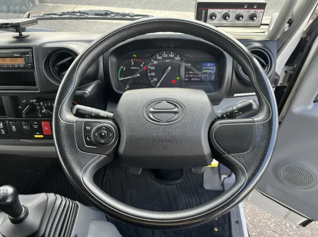 日野 デュトロ 2RG-XZU640M(2WD)の写真18