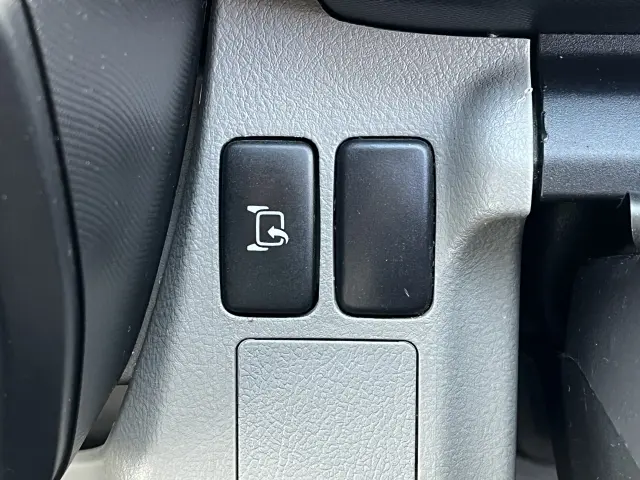 日野 デュトロ 2RG-XZU640M(2WD)の写真27