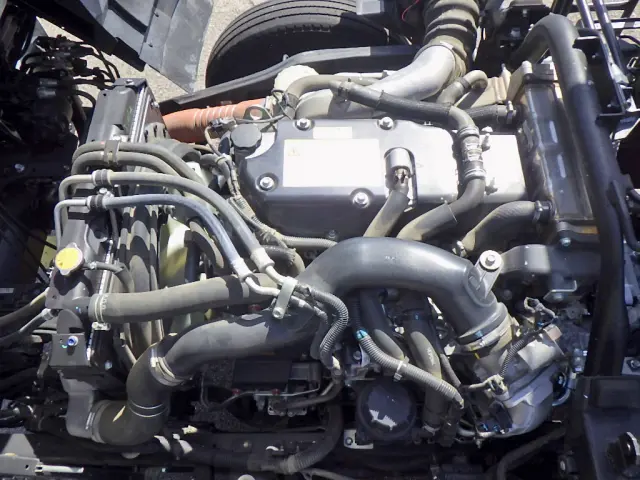 いすゞ フォワード 2RG-FRR90S2(2WD)の写真30