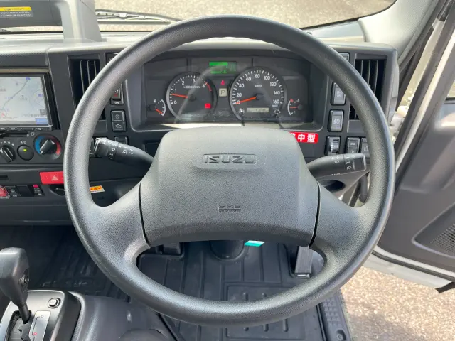いすゞ エルフ 2RG-NMR88AN(2WD)の写真24