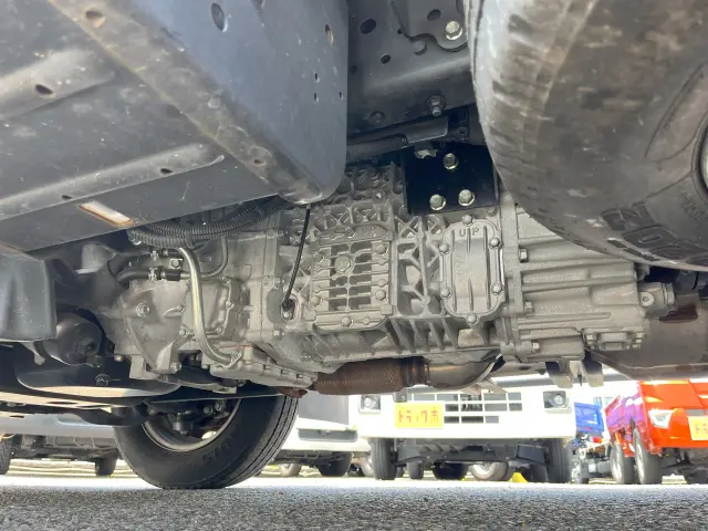 いすゞ エルフ 2RG-NMR88AN(2WD)の写真49