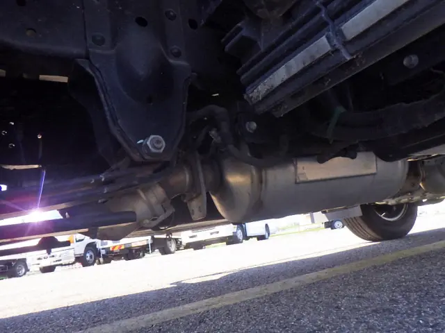 いすゞ エルフ 2RG-NMR88AN(2WD)の写真38