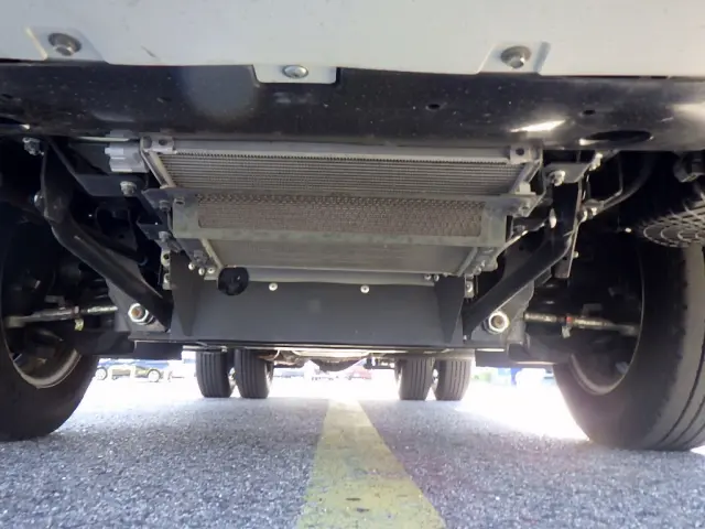 いすゞ エルフ 2RG-NMR88AN(2WD)の写真39