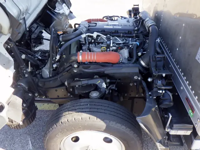 いすゞ エルフ 2RG-NMR88AN(2WD)の写真42