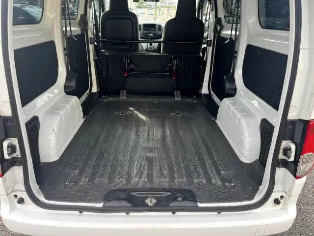 日産 バネットバン DBF-VM20の写真11