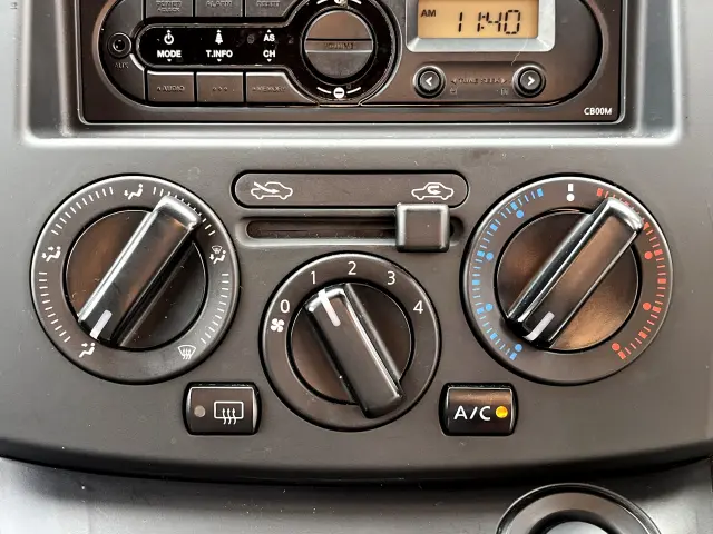 日産 バネットバン DBF-VM20の写真23