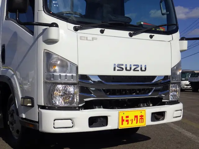 いすゞ エルフ 2RG-NLR88AR(2WD)の写真3