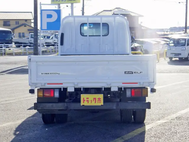 いすゞ エルフ 2RG-NLR88AR(2WD)の写真6