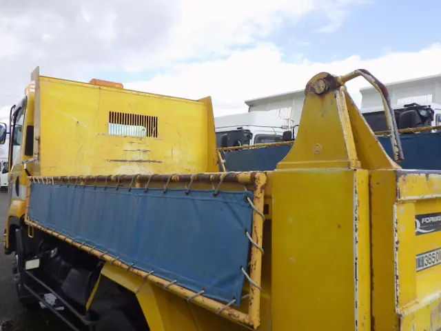 いすゞ フォワード PKG-FRR90S1(2WD)の写真8